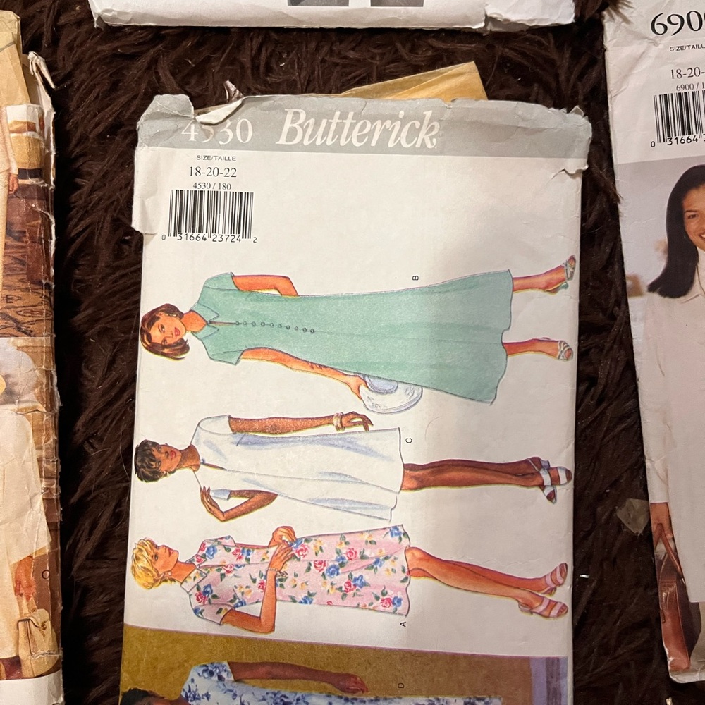 Simplicity Threads Magazine Collection Sewing Pattern♥️ - Picture 6 of 14